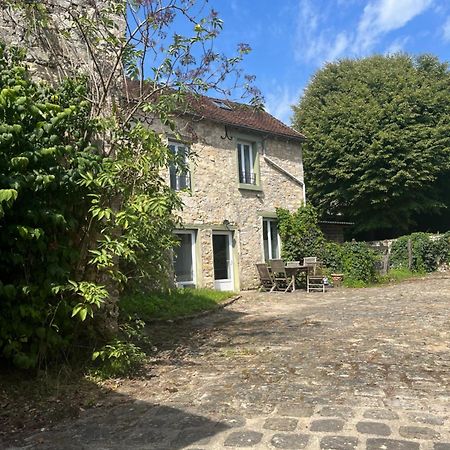 Les Ecuries Bed and Breakfast Recloses Exteriör bild